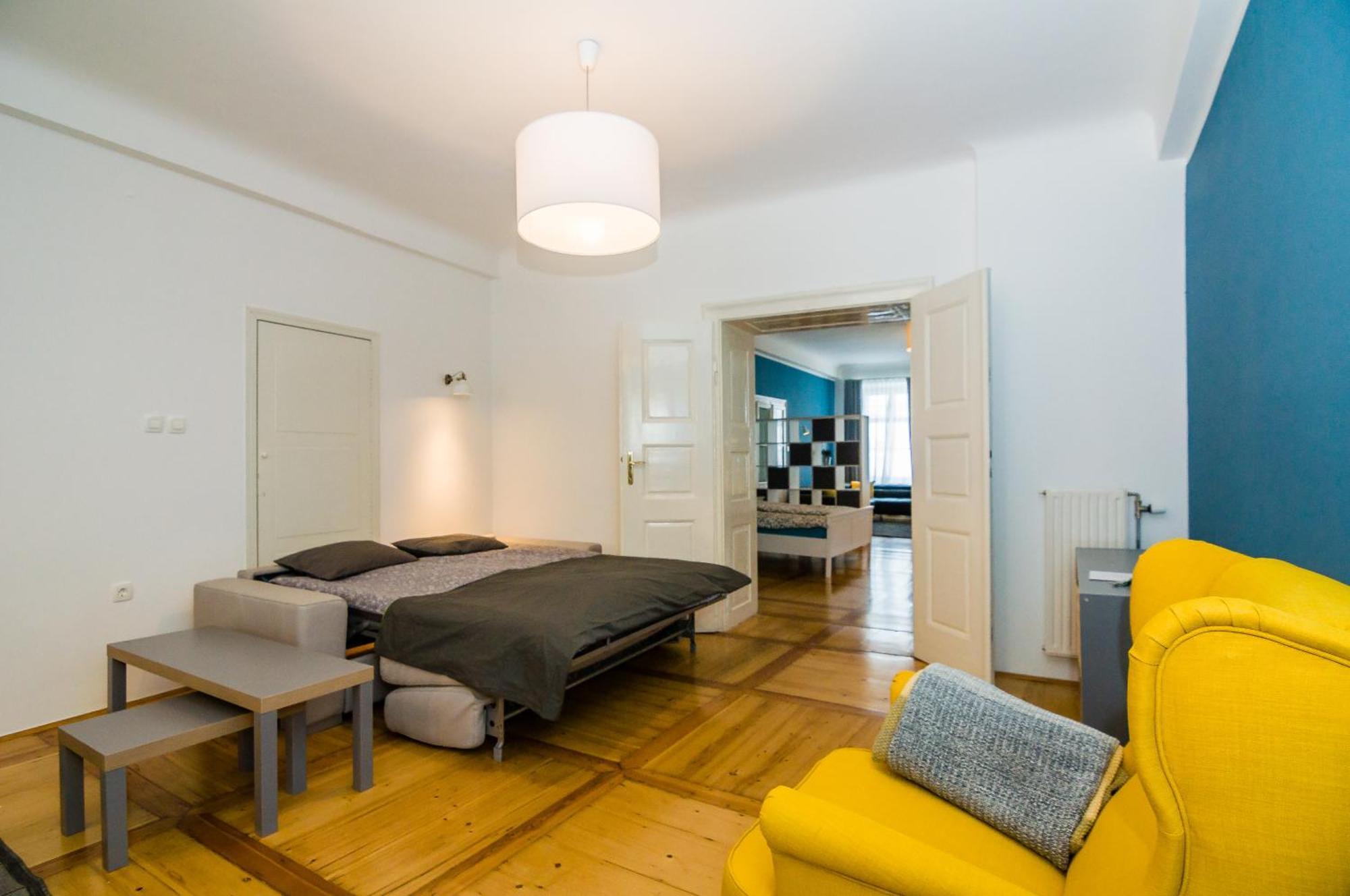 Elegant Central Apartment Любляна Экстерьер фото